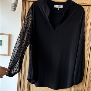 NWT Kasper Black Top with Sheer Sleeves 1X